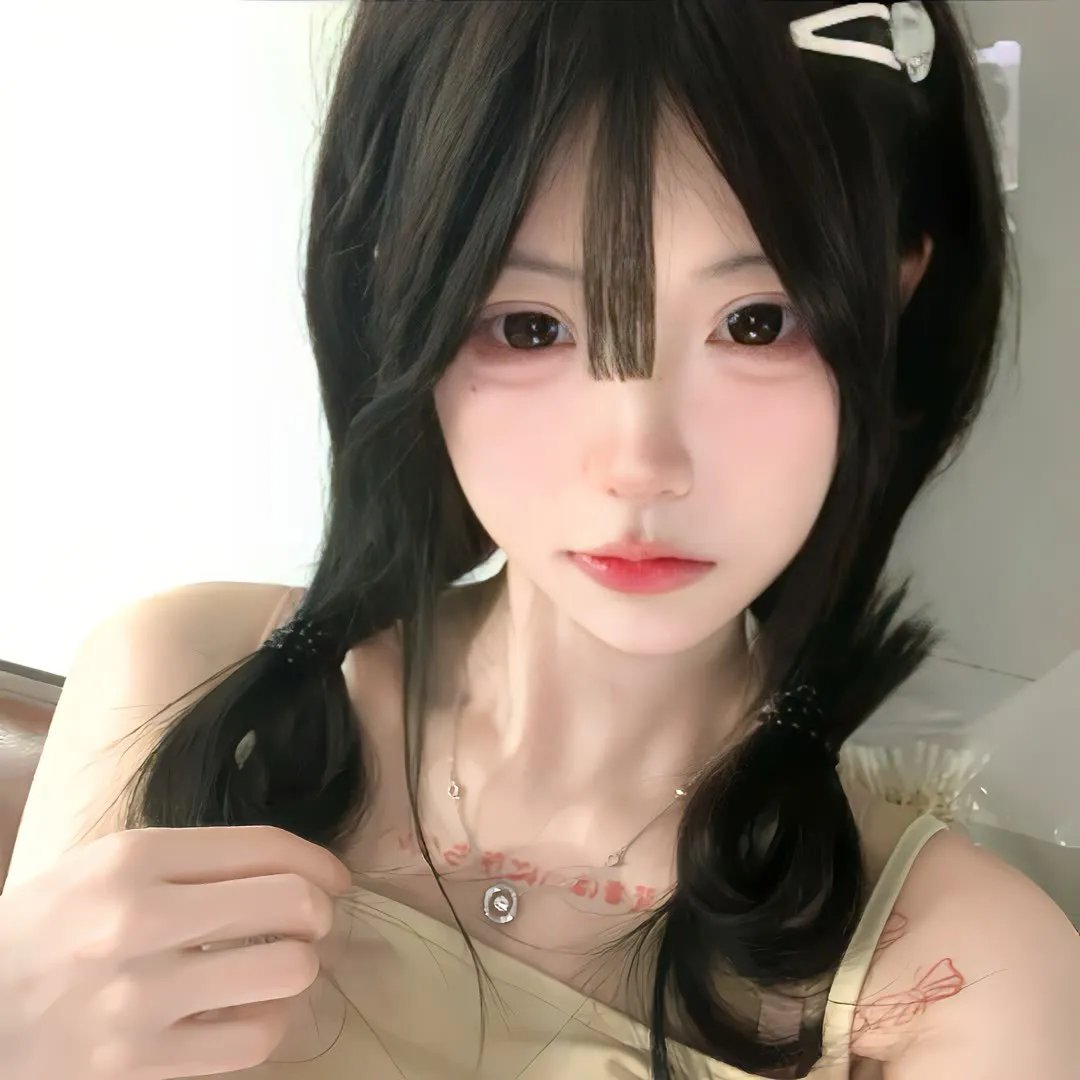 姑娘， 望着我